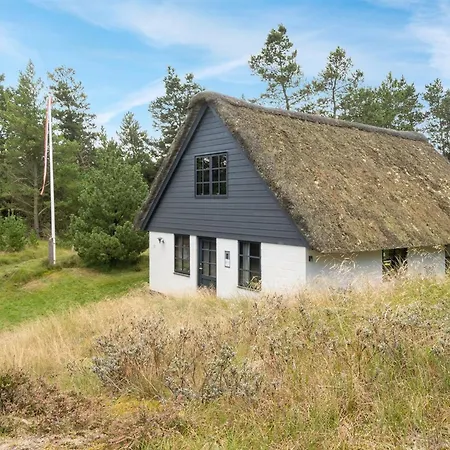 Vakantiehuis Benedikta - 2-4km From The Sea By Interhome