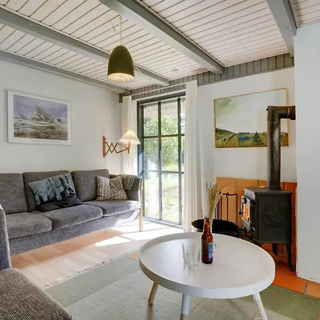 Benedikta - 2-4km From The Sea By Interhome