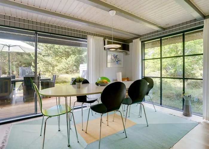 Сasa de vacaciones Benedikta - 2-4km From The Sea By Interhome