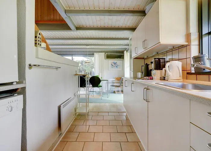 Benedikta - 2-4km From The Sea By Interhome